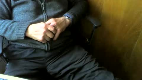 muller520 online show from April 8, 2:42 pm