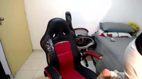 Dani and Alex online show from November 4, 10:49 am