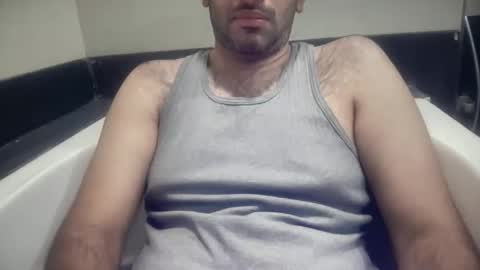 munnabobby2008 online show from April 25, 5:21 pm