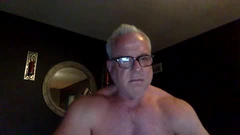 Muscl Dad online show from June 11, 12:20 am