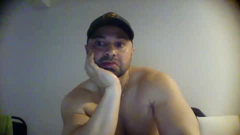 Cool Traveler online show from February 24, 9:07 pm