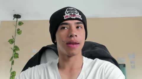 muscle scott online show from October 6, 12:23 pm