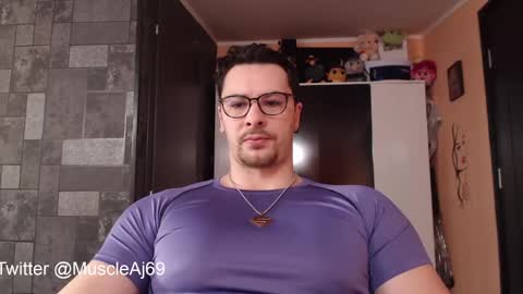 Snapshot of muscleaj69 chatting on February 25, 2:37 pm AJ online show from February 25, 2:37 pm