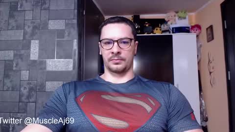 Snapshot of muscleaj69 chatting on February 8, 4:25 pm AJ online show from February 8, 4:25 pm