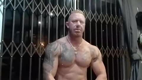 muscledaddy69s online show from February 21, 2:36 am