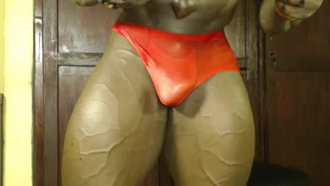 musclegod23 online show from October 18, 1:21 am