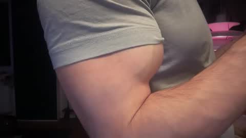musclehair3 online show from February 16, 8:44 pm