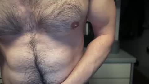 musclehair3 online show from April 9, 9:42 pm