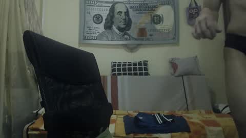 Snapshot of musculargod chatting on January 6, 8:07 pm SexyMuscled online show from January 6, 8:07 pm