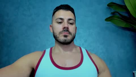 muscularmaster onlyfans online show from October 11, 8:56 pm