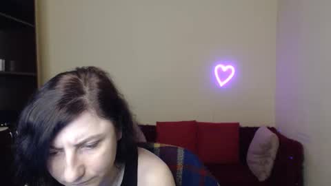 Jeneva online show from December 18, 6:41 am