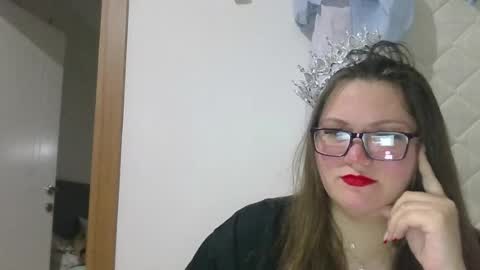 musechic_wild online show from April 3, 7:54 pm