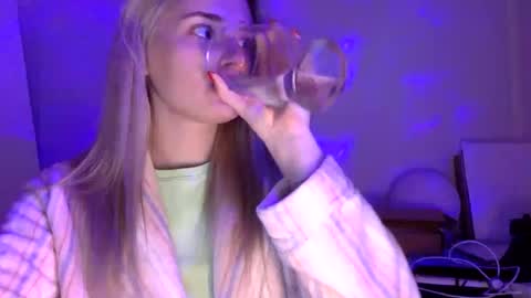 musescorner online show from February 27, 6:22 pm