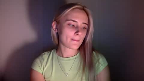 musescorner online show from November 11, 4:42 pm