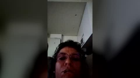 mweed95 online show from June 21, 7:48 am