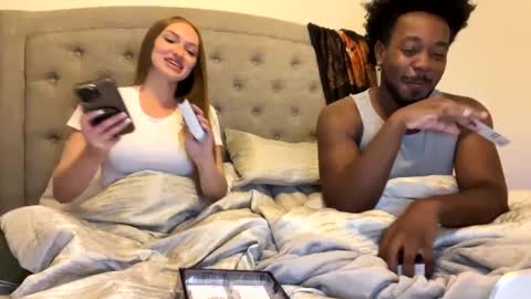 mxrissaof3 online show from December 12, 5:42 am