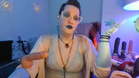 Mx Charlotte online show from April 9, 2:26 am