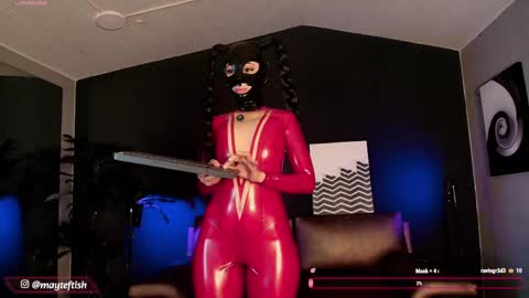 Maite online show from April 18, 1:46 pm