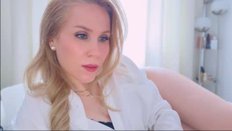 Mya-be Yours P online show from February 19, 2:22 pm