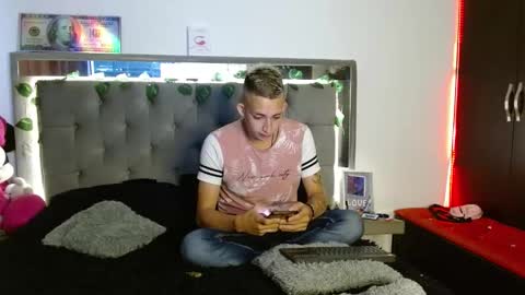 Mylu and Jack online show from January 3, 12:07 pm