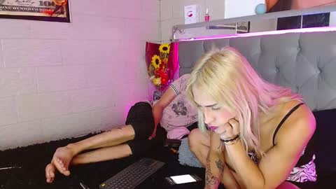 Mylu and Jack online show from December 2, 4:26 pm