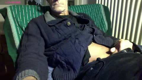 Bi sexy guy lovense hush is on private is open or password show tip if you like. online show from November 25, 4:06 pm