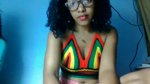 myriamee online show from June 8, 11:11 am