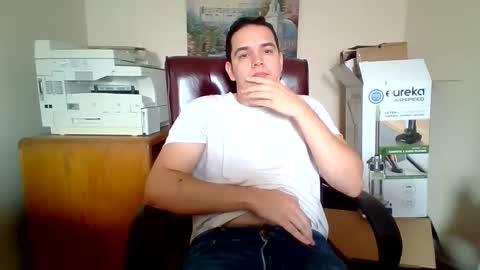 sexyguylovesall online show from February 5, 6:26 pm