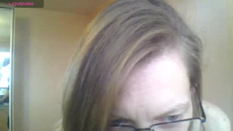 mysterious_blondy online show from March 23, 7:35 am