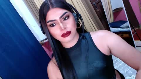 SUPPORT GODDESS TRISHA  AND DONT FORGET TO FOLLOW ME online show from April 15, 7:49 pm