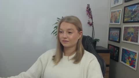 Erica online show from December 1, 9:07 am