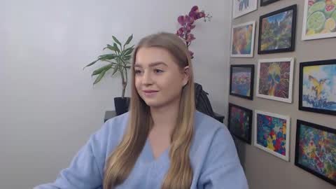 Erica online show from January 3, 12:18 pm