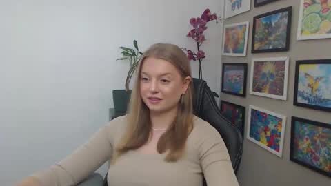 Erica online show from April 15, 8:28 am