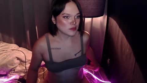 UR GIRL NEXTDOOR online show from February 27, 9:50 am