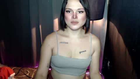 UR GIRL NEXTDOOR online show from March 8, 4:56 am