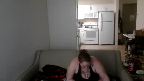 MysticLynn online show from January 26, 11:17 am