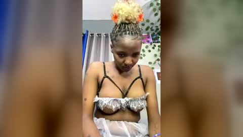Cupcake online show from July 15, 5:23 am