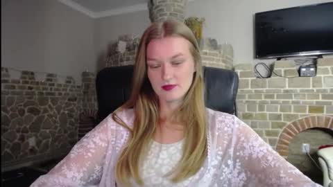 mysticvenus_ online show from September 27, 4:27 pm