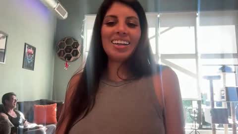 Gabby online show from April 9, 8:36 pm