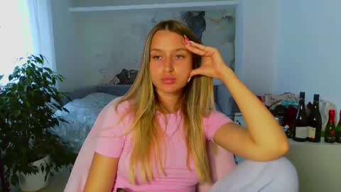 Eva online show from July 12, 1:03 pm