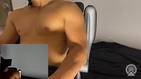 n1h1lv01d online show from November 7, 6:05 am