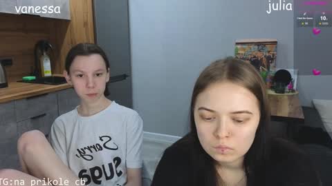 Vanessa and Julia  online show from December 22, 8:14 pm
