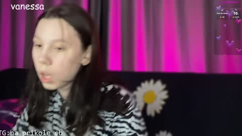 Vanessa and Julia  online show from January 12, 7:31 pm