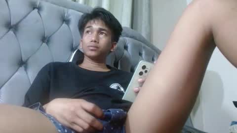 nachos072800 online show from January 17, 4:22 am