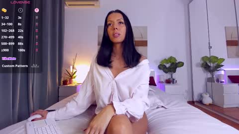 Nadia online show from October 16, 4:50 pm