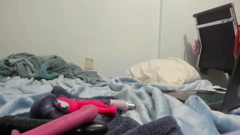 Nadia Clara online show from December 1, 6:33 am