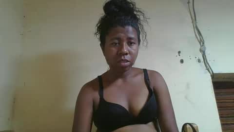 nadiasando online show from December 22, 10:00 am