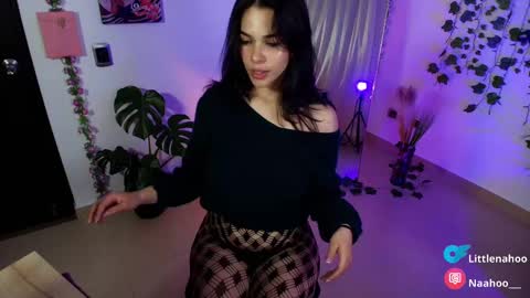 Naho  Sigueme en mis Redes Sociales Follow me on my social networks online show from February 14, 1:34 am