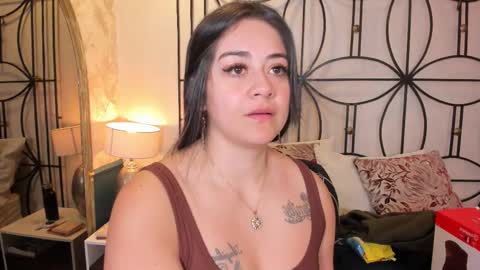 Nahomi  online show from September 29, 10:58 am