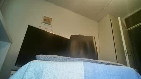 naimando353223 online show from October 2, 6:34 am